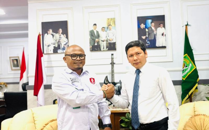 Ketua AMJ Silaturahmi dengan Kakanwil Kemenag