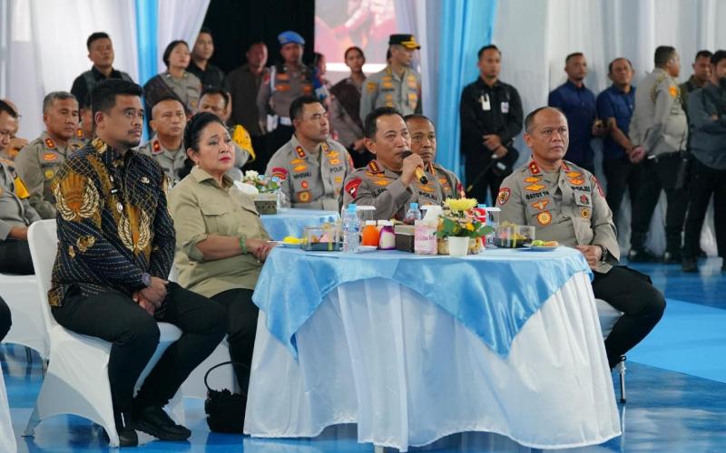 Percepat Pemulihan Akses, Kapolri Pantau Pembangunan Jembatan Bailey di Sumbar