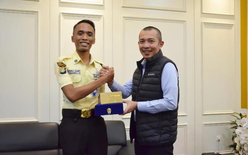 KAI Bandara dan Paguyuban Wartawan Kulon Progo Salurkan Bantuan Sembako dalam Rangka Hari Pers Nasional 2026