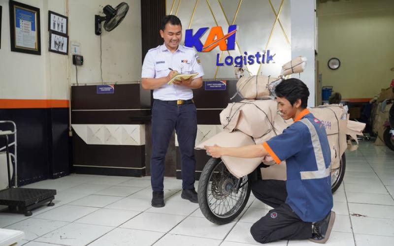 Ilustrasi Berita (KAI Logistik)