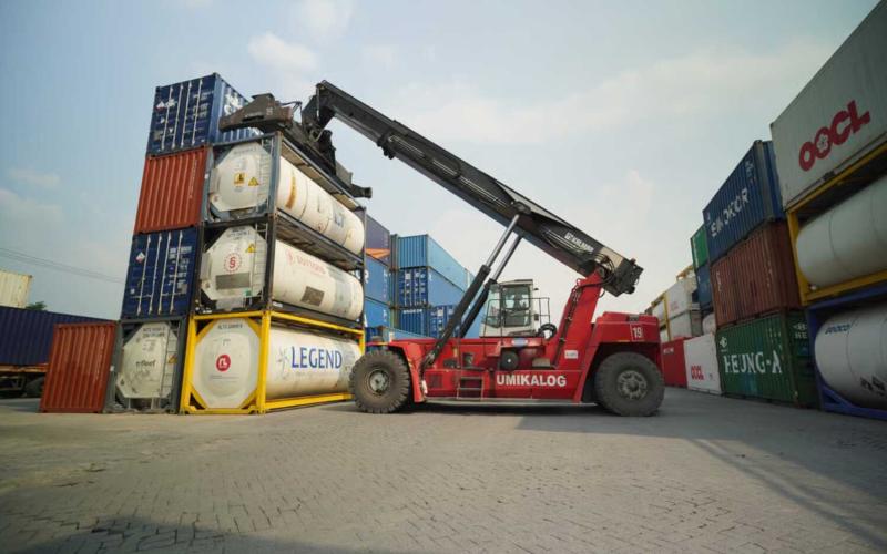 KAI Logistik Optimalkan Keamanan dan Keselamatan Angkutan B3 Melalui Moda Kereta Api