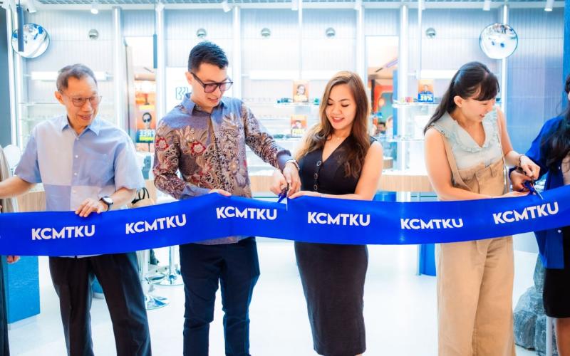 KCMTKU Resmikan Gerai Terbaru di Summarecon Mall Bekasi 2