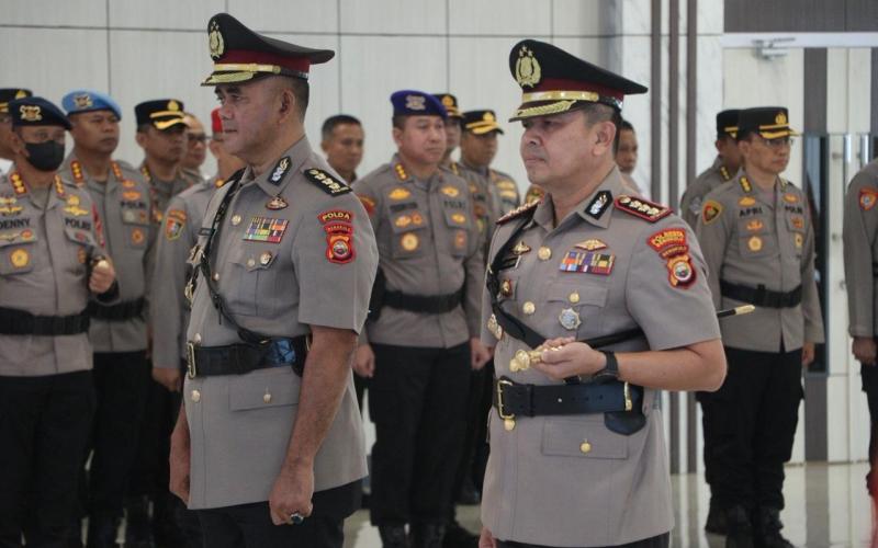 Kapolda Bengkulu Lantik Irwasda, Kapolresta Bengkulu, dan Penyerahan Jabatan Dirsamapta