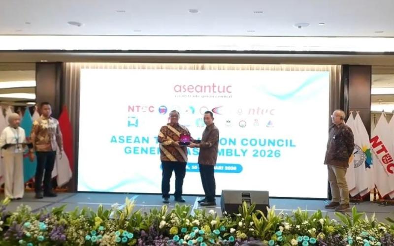 Kapolri Tekankan Hubungan Industrial Harmonis