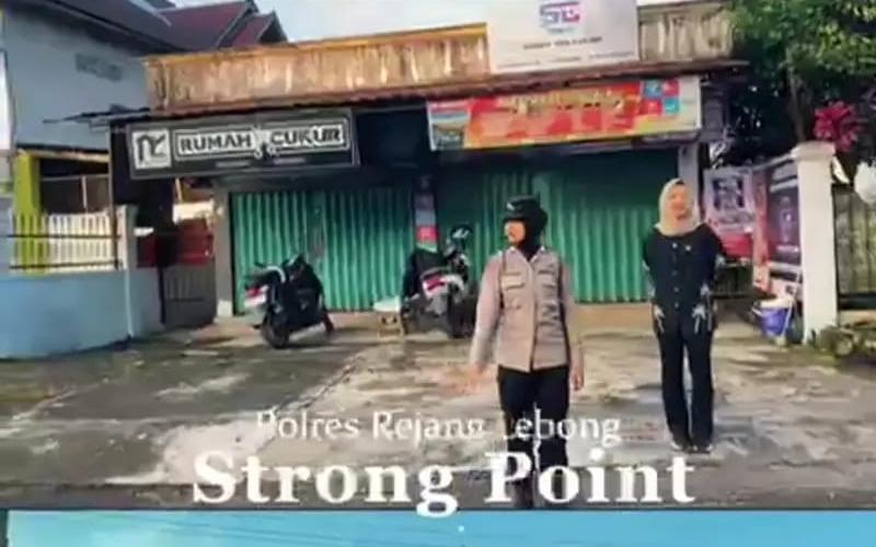Polisi Rejang Lebong Pasang Strong Point – Jaga Ketertiban, Tindak Gangguan Di Jalan Raya