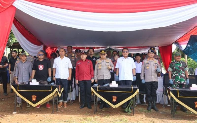 ‎Eks Napiter Binaan Densus 88 Bengkulu Panen 20 Ton Semangka, Dorong Ketahanan Pangan