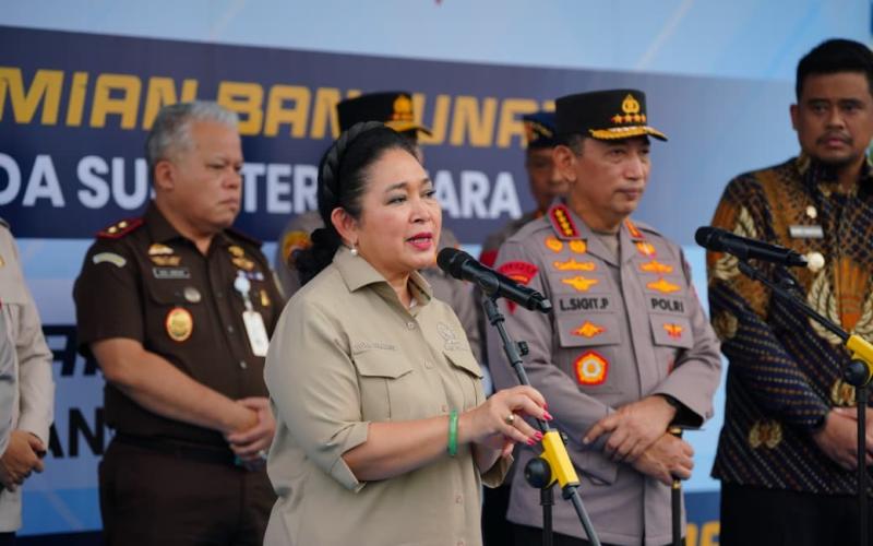 Lepas Bantuan Kemanusiaan 22 Kontainer untuk Korban Bencana Sumatera, Kapolri: Wujud Kehadiran Negara