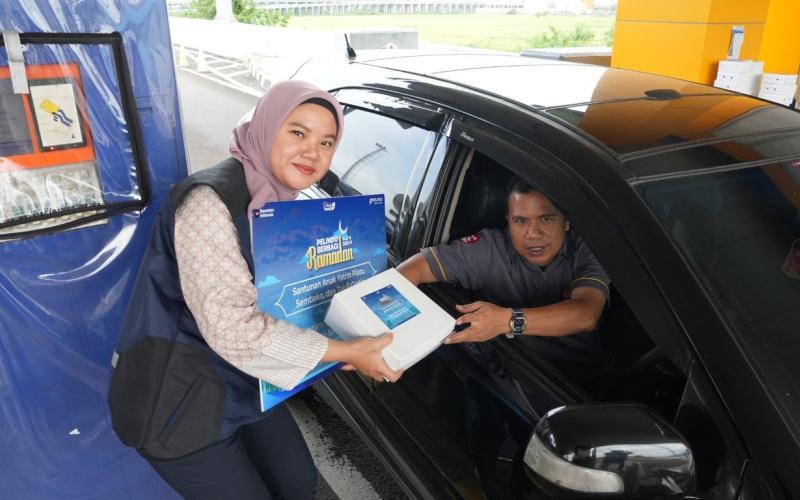 Ramadhan Penuh Berkah, Grup PT Pelindo Sinergi Lokaseva Salurkan Lebih dari 4.000 Bantuan Sosial bagi Masyarakat