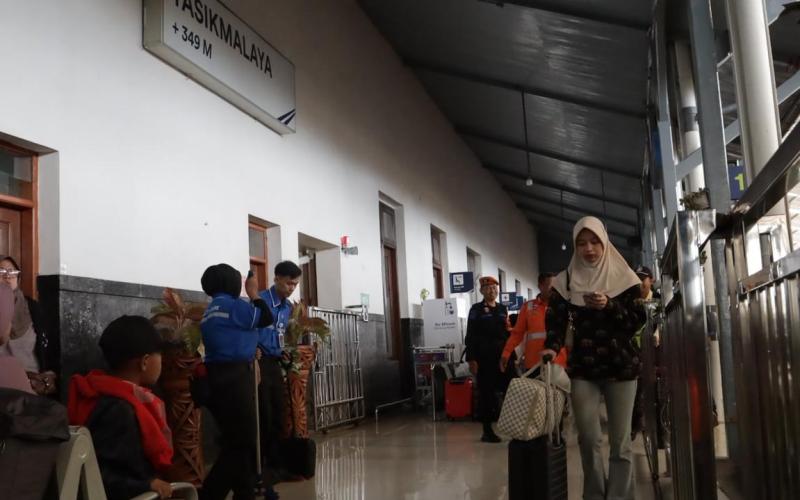 Stasiun Tasikmalaya Jadi Stasiun Tersibuk Ketiga Setelah Bandung dan Kiaracondong pada 5 Hari Angkutan Lebaran 2026