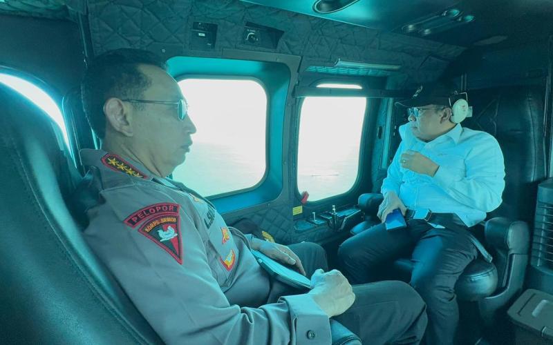 Cek Kesiapan Arus Mudik Pelabuhan Merak, Kapolri, Panglima hingga Menko PMK Patroli Naik Heli 