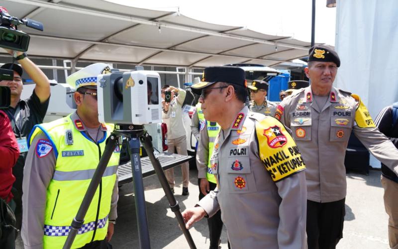 Wakapolri: Operasi Ketupat 2026 Didukung Teknologi Canggih, Dari Drone hingga Command Center Mobile