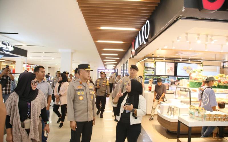 Kapolda Bengkulu Turun Langsung ke Bencoolen Mall, Monitoring Keamanan dan Aktivitas Masyarakat