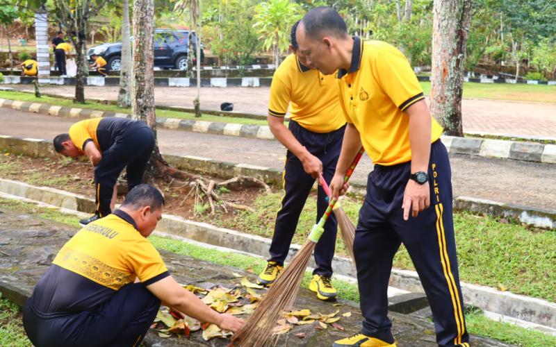 Polres Lebong Gaungkan Gerakan Indonesia Asri di Destinasi Wisata