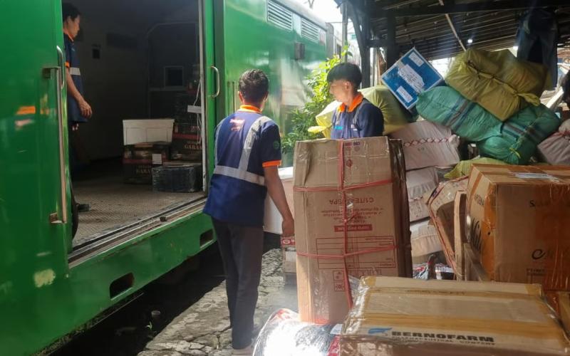 Ilustrasi Berita (KAI Logistik)