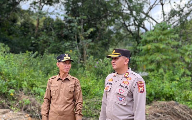 Polres Lebong Bersama Forkopimda Tinjau Langsung Penanganan Longsor Di Pinang Belapis, Akses Jalan Kembali Normal