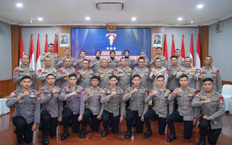 21 Personel Brimob Perkuat Timnas Indonesia di Ajang Dunia Indoor Skydiving 2026 di Prancis