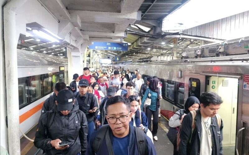 Pengguna Jasa KA di Wilayah KAI Daop 2 Bandung Januari–April 2026 Tembus 1,7 Juta Pelanggan, Naik 9,42 Persen