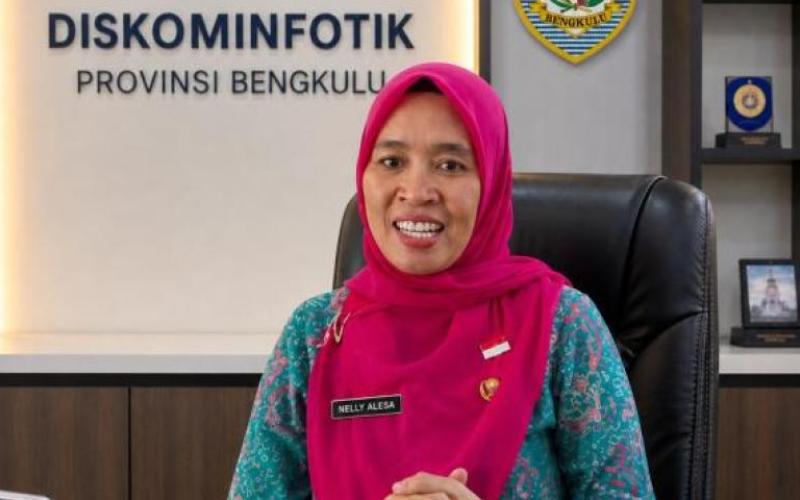 Kadis Komunikasi, Informatika dan Statistik (Diskominfotik) Provinsi Bengkulu Dr. Hj. Nelly Alesa, S.IP.,SKM.,M.Si
