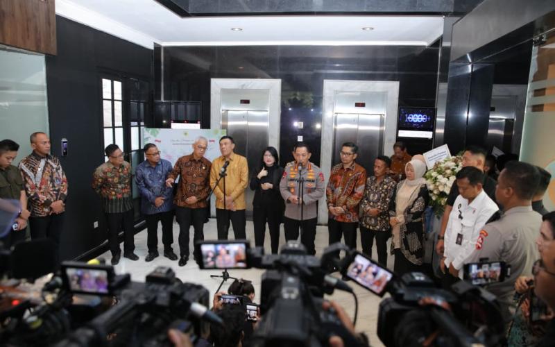 Gedung Baru Kompolnas Diresmikan, Kapolri Tegaskan Penguatan Pengawasan dan Respons Keluhan Masyarakat