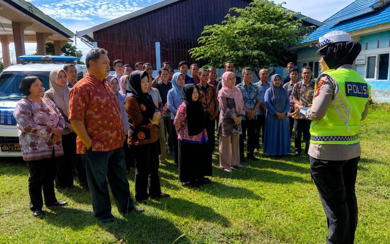 Satlantas Polres Rejang Lebong Gelar Kampanye Keselamatan Berlalu Lintas di Kantor Camat Curup Selatan