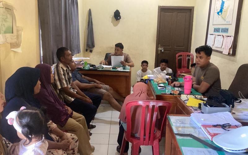 Polsek Manna Mediasi Kasus Pencurian Antar Keluarga, Selesaikan Secara Kekeluargaan