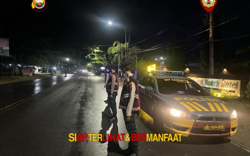Personel Piket Pos Shelter Polda Bengkulu Laksanakan Patroli R4 di Kawasan Pantai Panjang untuk Antisipasi Gangguan Kamtibmas
