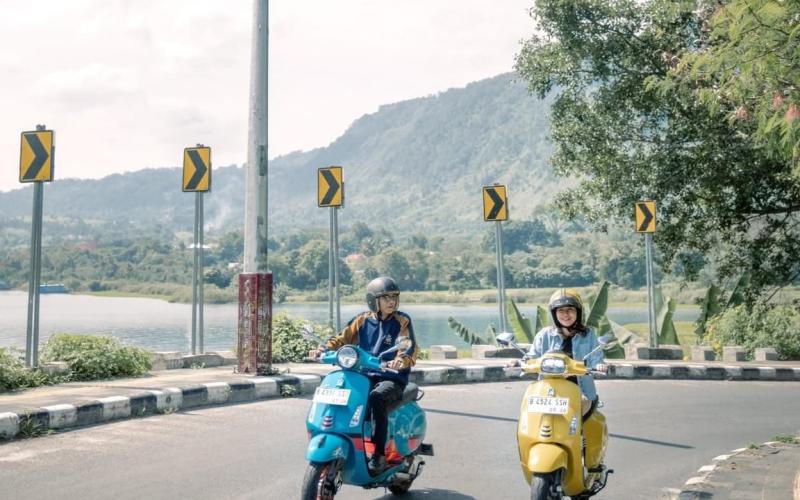 Meningkatnya Tren Slow Travel Saat Waisak dan Hari Lahir Pancasila