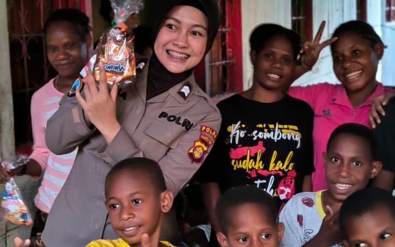 Tawa Anak-Anak Papua Sambut Kehadiran Satgas Damai Cartenz, Hangatkan Panti Asuhan di Keerom