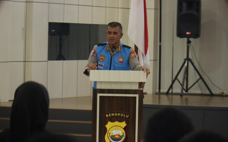  Irwasda Polda Bengkulu Kombes Pol. Ja’far Sodiq, S.H., M.M., M.Han., 