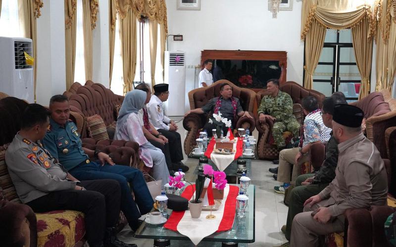 Karoops Polda Bengkulu Hadiri Penyambutan Kedatangan Kepala Bakamla RI, Stafsus Menpar, dan Rektor Unila 