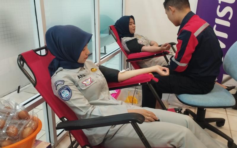 Jasa Raharja Bengkulu Berpartisipasi dalam Kegiatan Donor Darah Peringatan HUT ke-51 Avrist Assurance