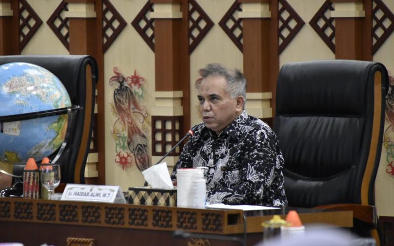 Dewan Pembina Ikatan Alumni ITB, Ir. R. Haidar Alwi, MT