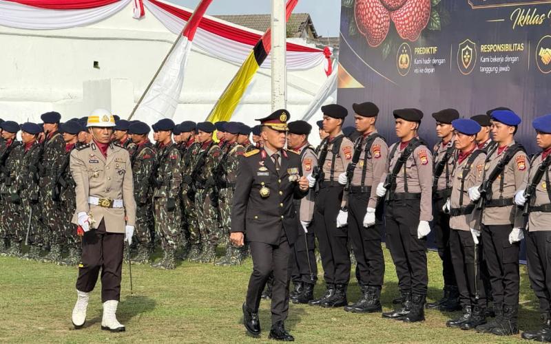   Polda Bengkulu menggelar Upacara Peringatan Hari Bhayangkara ke-80 Tahun 2026 di kawasan Benteng Marlborough, Kota Bengkulu