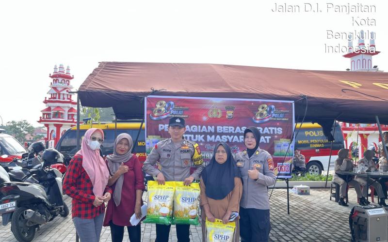 Polresta Bengkulu dan Polda Bengkulu Salurkan 1.500 Karung Beras Gratis untuk Masyarakat