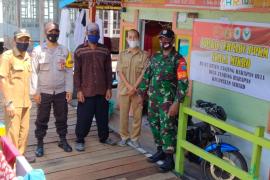 PJ Danramil Koramil 1206-02/Semitau Monitoring Pembagian Bantuan Langsung Tunai Dana Desa 