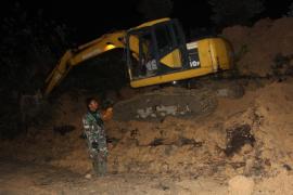 Satgas TMMD 112 Kerja Lembur Tuntaskan Pembuatan Parit