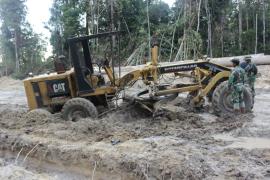 H-3 Penutupan TMMD Personel Alami Kendala Alat Berat