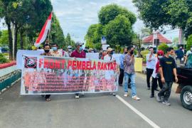 Puluhan Warga Desa Penyanggah PT PDU Lakukan Aksi Demonstrasi di Kantor Bupati
