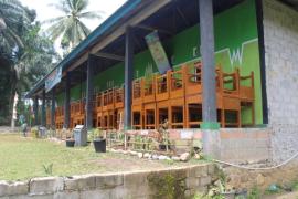 Tunjang Fasilitas Sekolah, Pemda BU Hibahkan 200 Unit Kursi dan Meja