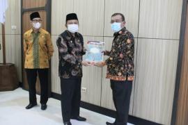 Pemprov Bengkulu Serahkan DIPA untuk 11 OPD