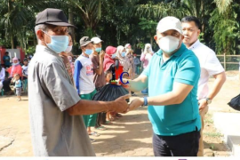 Vaksinasi Covid-19 Massal di Kecamatan Talo Kecil