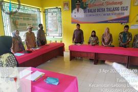 Dukung Pembangun Desa, Kapolsek Lebong Utara Hadiri Evaluasi dan Penetapan APBDes Desa Talang Ulu