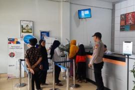 Kanit Binmas Polsek Giri Mulya Berikan Imbauan Antisipasi Terjadinya Penipuan Online Kepada Masyarakat