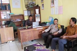 Bhabinkamtibmas Polres Bengkulu Utara Laksanakan Sambang dan Imbau Kamtibmas 