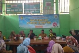 Bhabinkamtibmas Polsek Pino, Hadir Dalam Rembuk Stunting Desa Gedung Agung 
