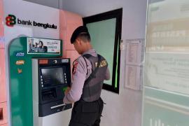 Jaga Situasi Tetap Kondusif, Sat Samapta Polres Kaur Patroli Pengecekan Objek Vital 