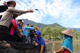 Launching MT2 di Desa Muning Agung, Kapolres Lebong Berharap Perkuat Ketahanan Pangan Masyarakat