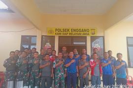 Sambut HUT Bhayangkara ke-77 TNI/Polri dan Forkopimcam Enggano Gelar Olahraga Bersama