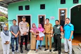 Polsek Kaur Selatan, Monitoring Penyaluran BLT DD di Desa Padang Genteng Tahap ke II