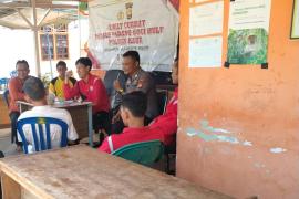 Jumat Curhat, Polsek Padang Guci Hulu Dengarkan Keluhan Warga Desa Aur Gading